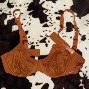 SKIMS Bra NWOT